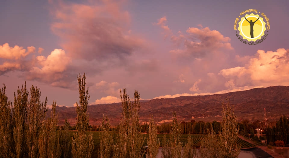 Tardecita tamberriana vista panoramita del cerro La Ermita